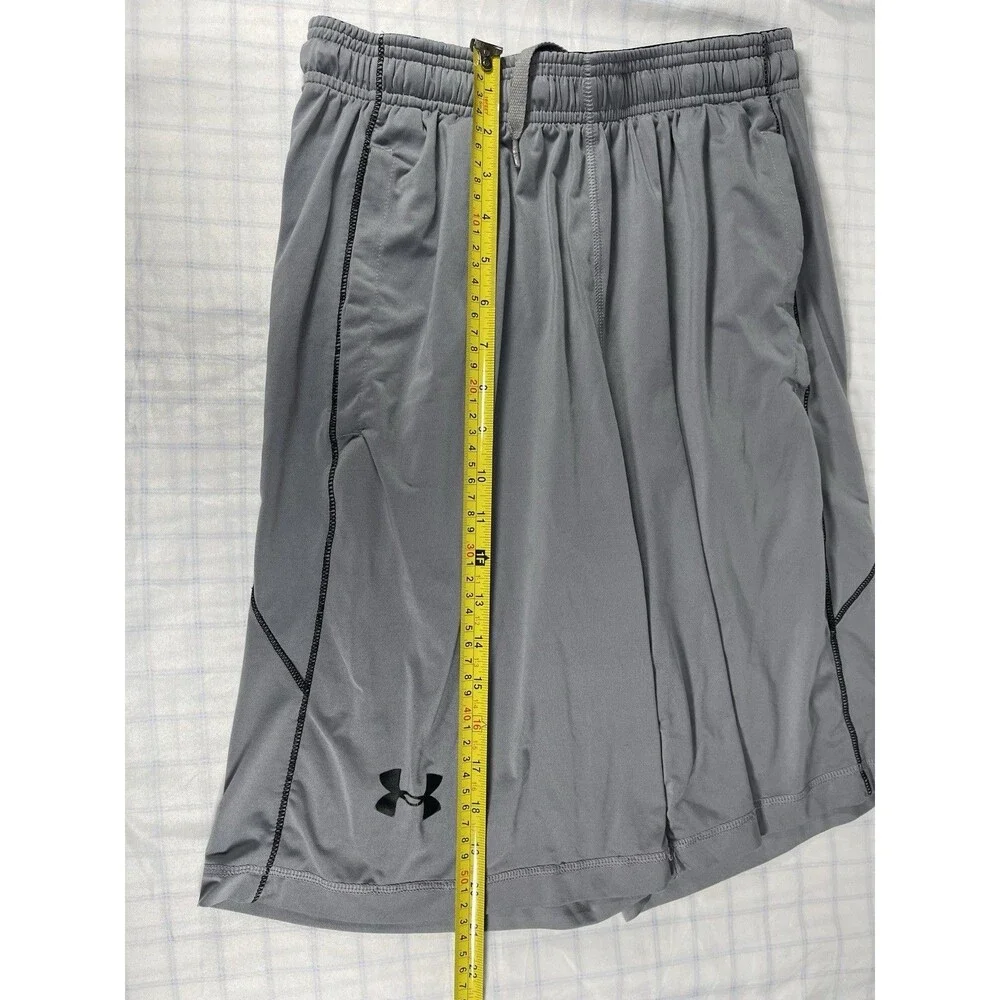 Under Armour Men’s Gray Athletic Basketball Training Shorts Size Small Loose Fit